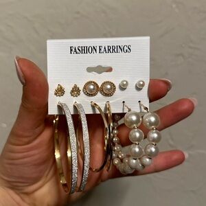 NEW✨Gold Set of Six Pairs of Hoop & Stud Earrings